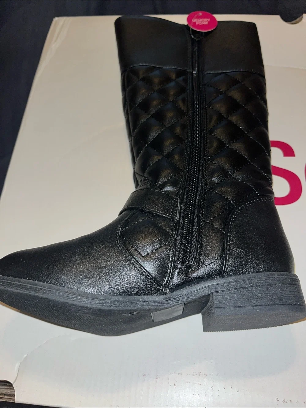 Girls boots